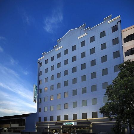 Hotel 81 Premier Hollywood Singapore Exterior photo